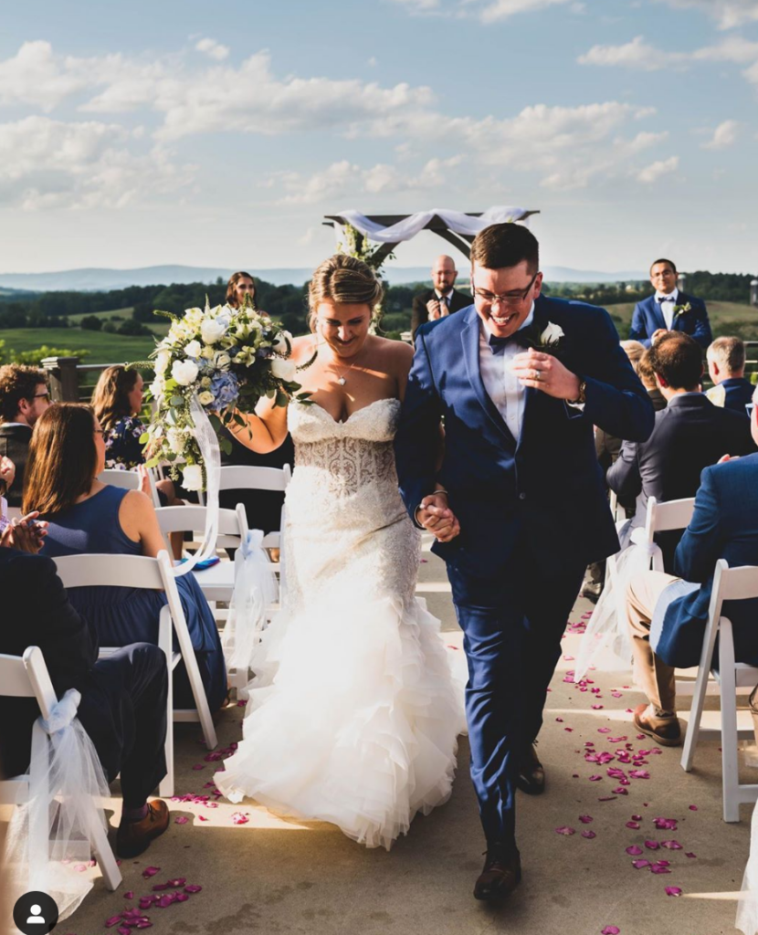 Blue Valley Vineyards wedding